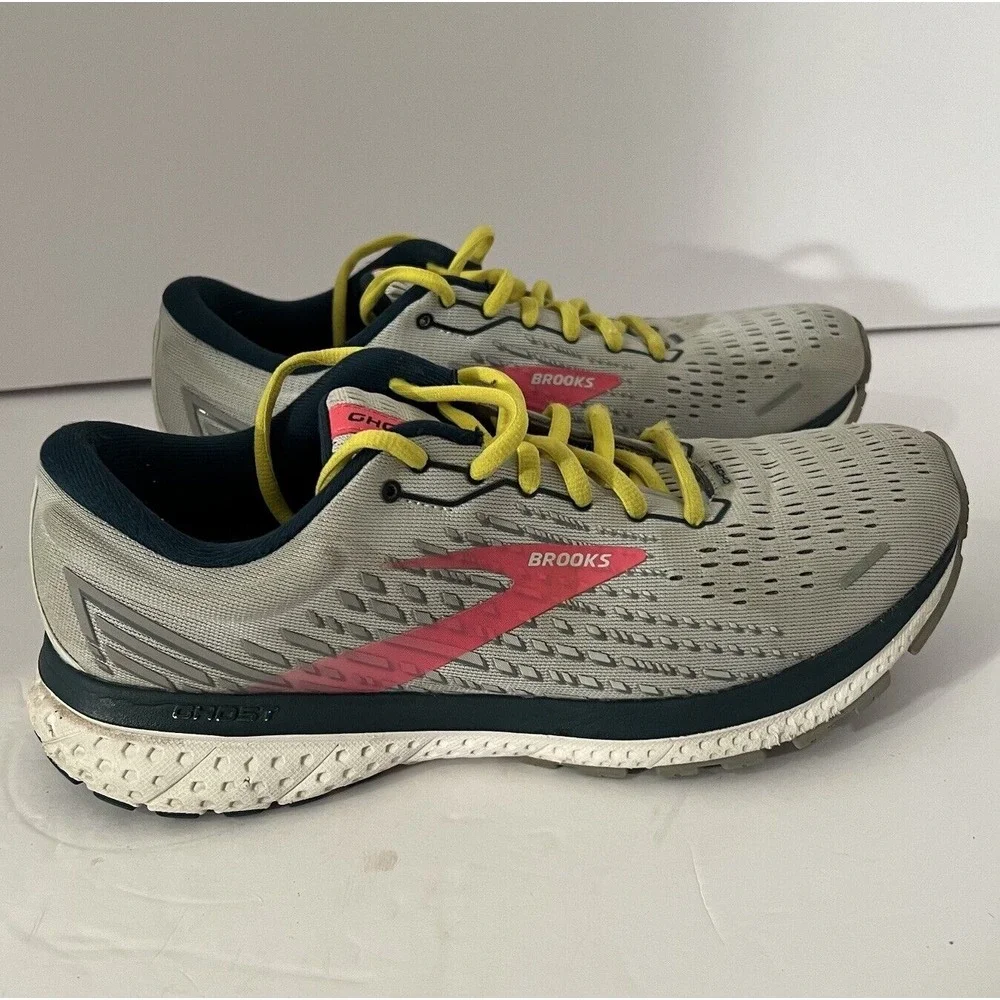 Size 9.5 - Brooks Ghost 13‎ Ice Flow Pink Medium